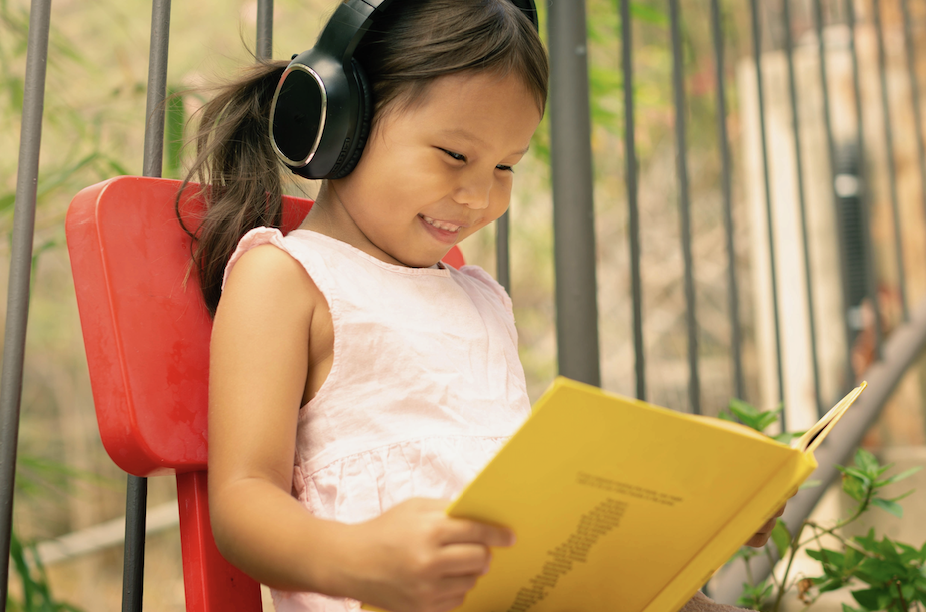 How to Build a Strong Vocabulary in English: Strategies and Techniques